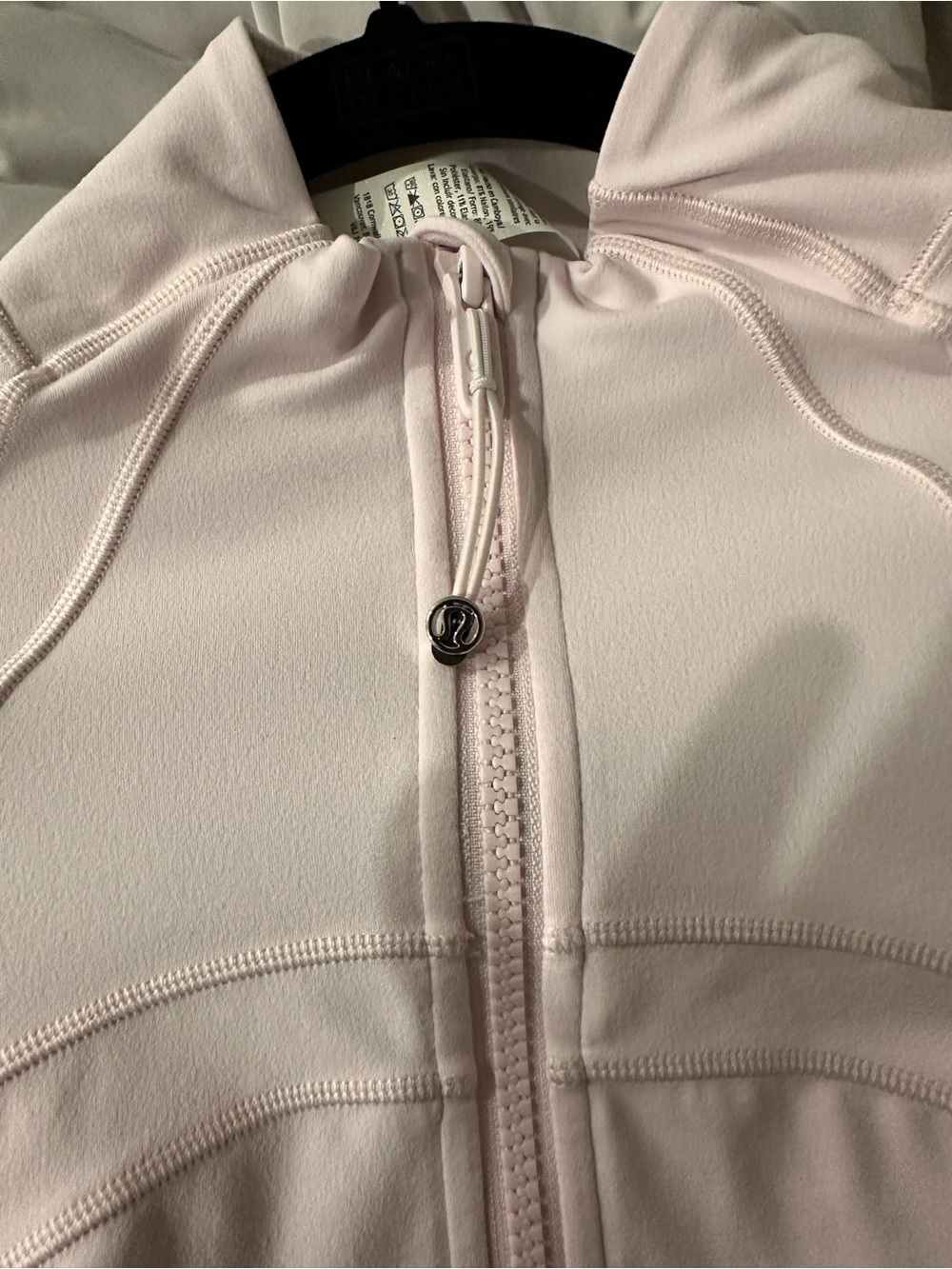 Define Cropped Jacket Nulu - lululemon size 8 - Picture 10 of 12